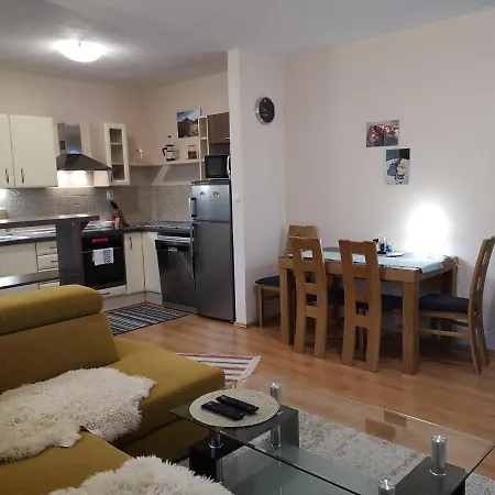 Pinewood *** Διαμέρισμα *